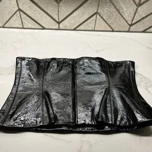 CHANEL | Accessories | Chanel Vintage Patent Leather Corset  display picture 2